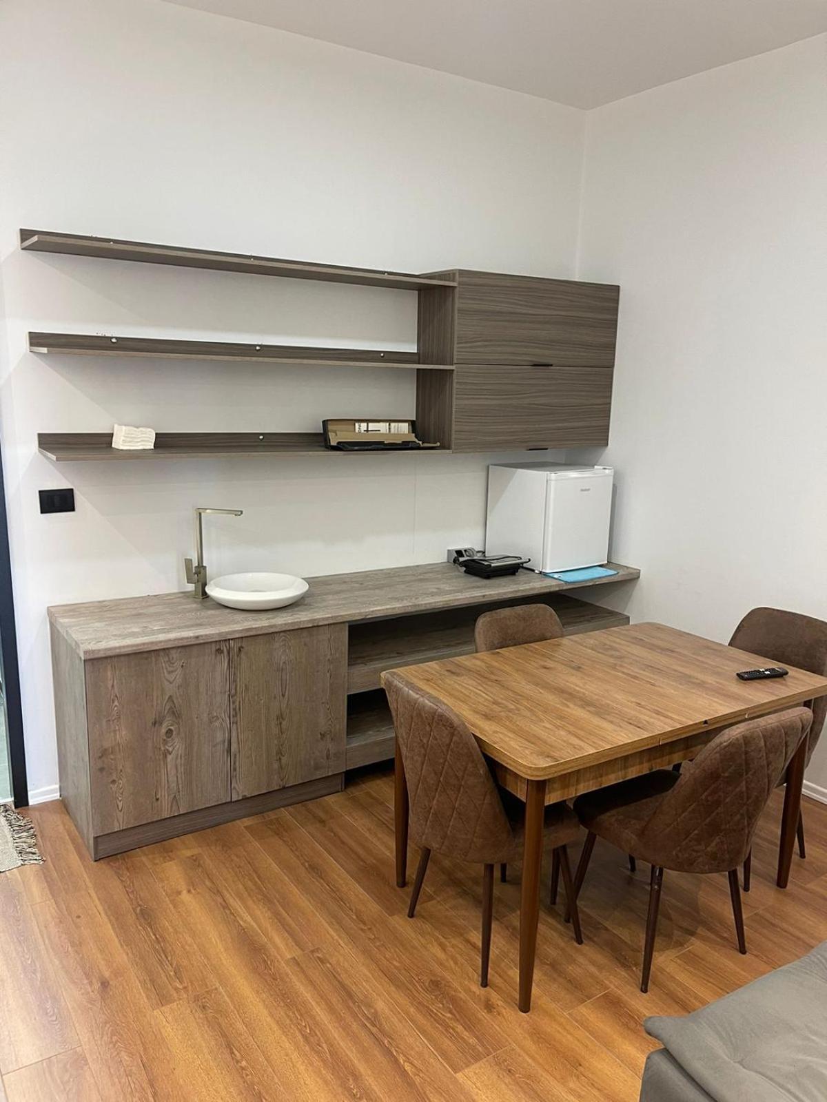 Aries Apartments Saranda Zewnętrze zdjęcie